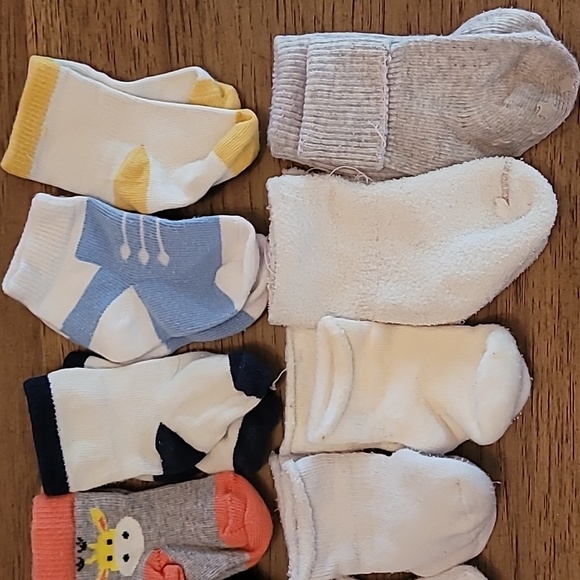 Baby Boy Socks 12 pairs - Picture 3 of 3